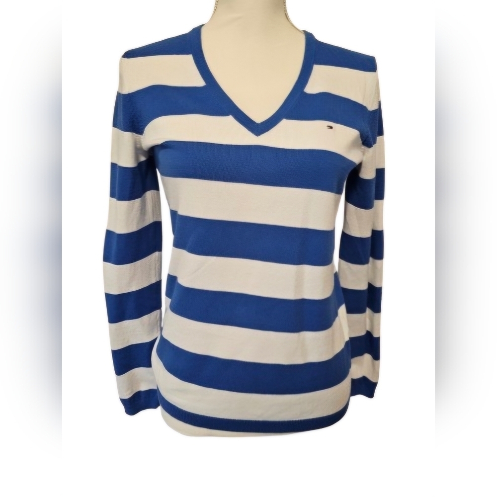 Tommy Hilfiger Blue and White Striped V-Neck Sweater Women's Size Small